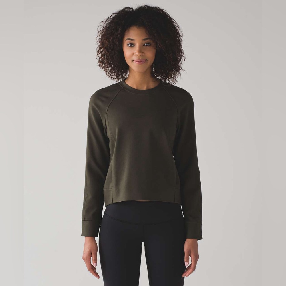 Lululemon On-Track Crew In Dark Olive | Size 6